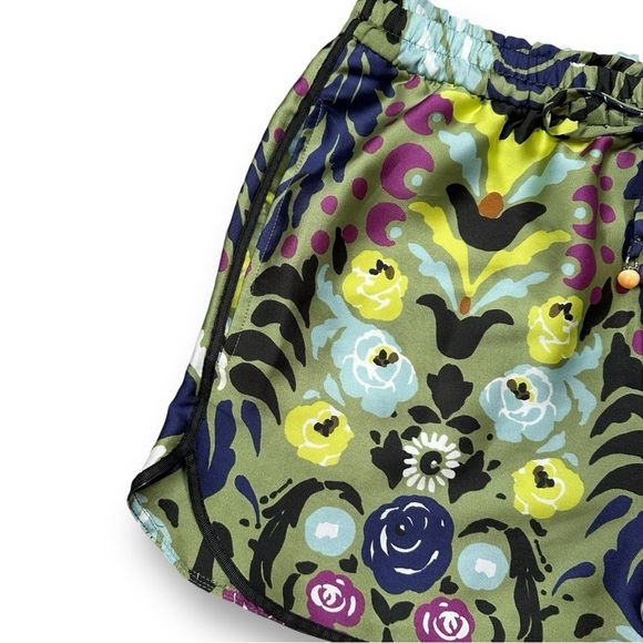 Zara Satin Effect Printed Shorts Size Medium New Green Floral Pattern - Picture 4 of 11